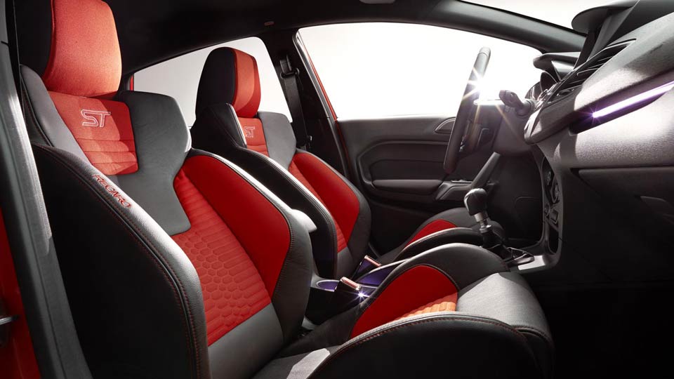Новый Ford Fiesta ST создан для тех, кто любит скорость и драйв