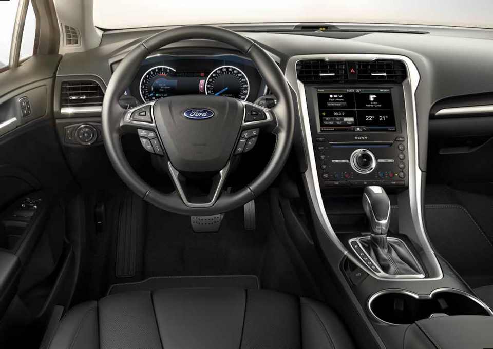Ford Mondeo 2015 приборная панель
